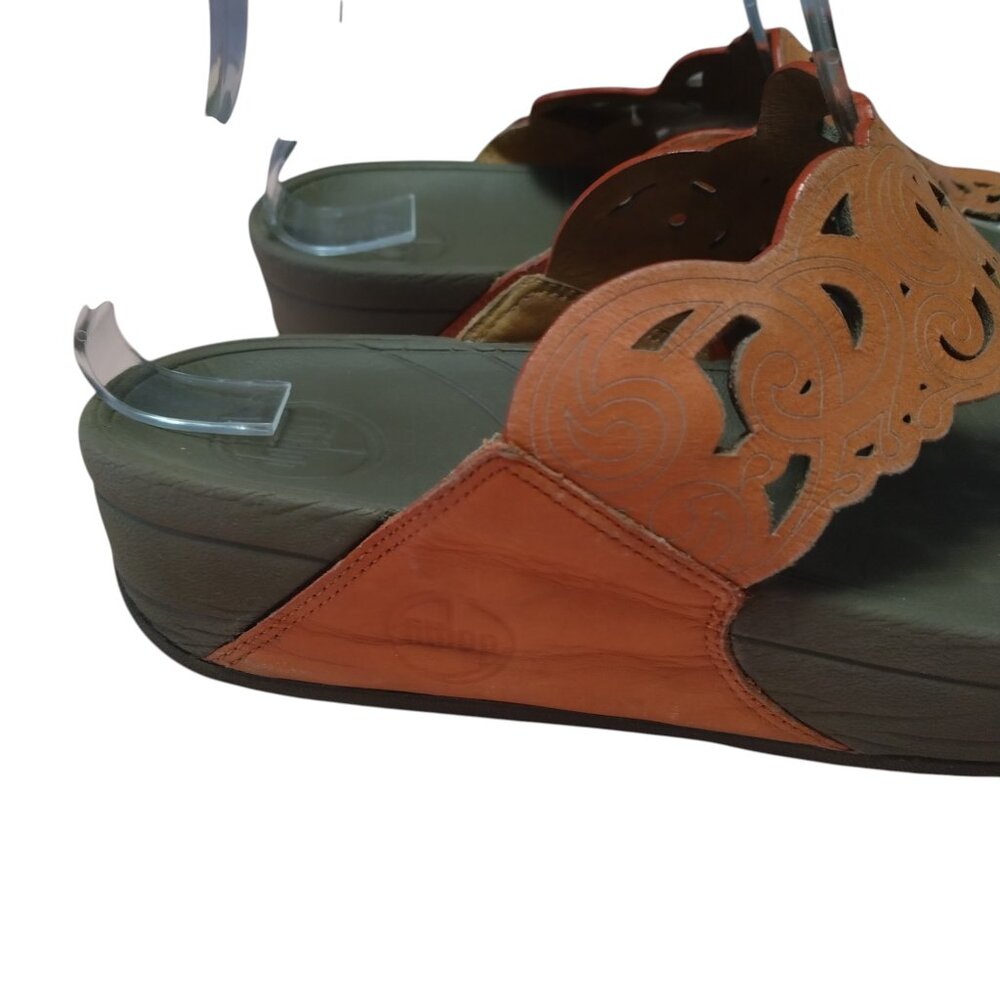 FitFlop Flora Women's Size 9 Orange Laser Cut Thong Wedge Comfort Slip On Sandal - Picture 4 of 6